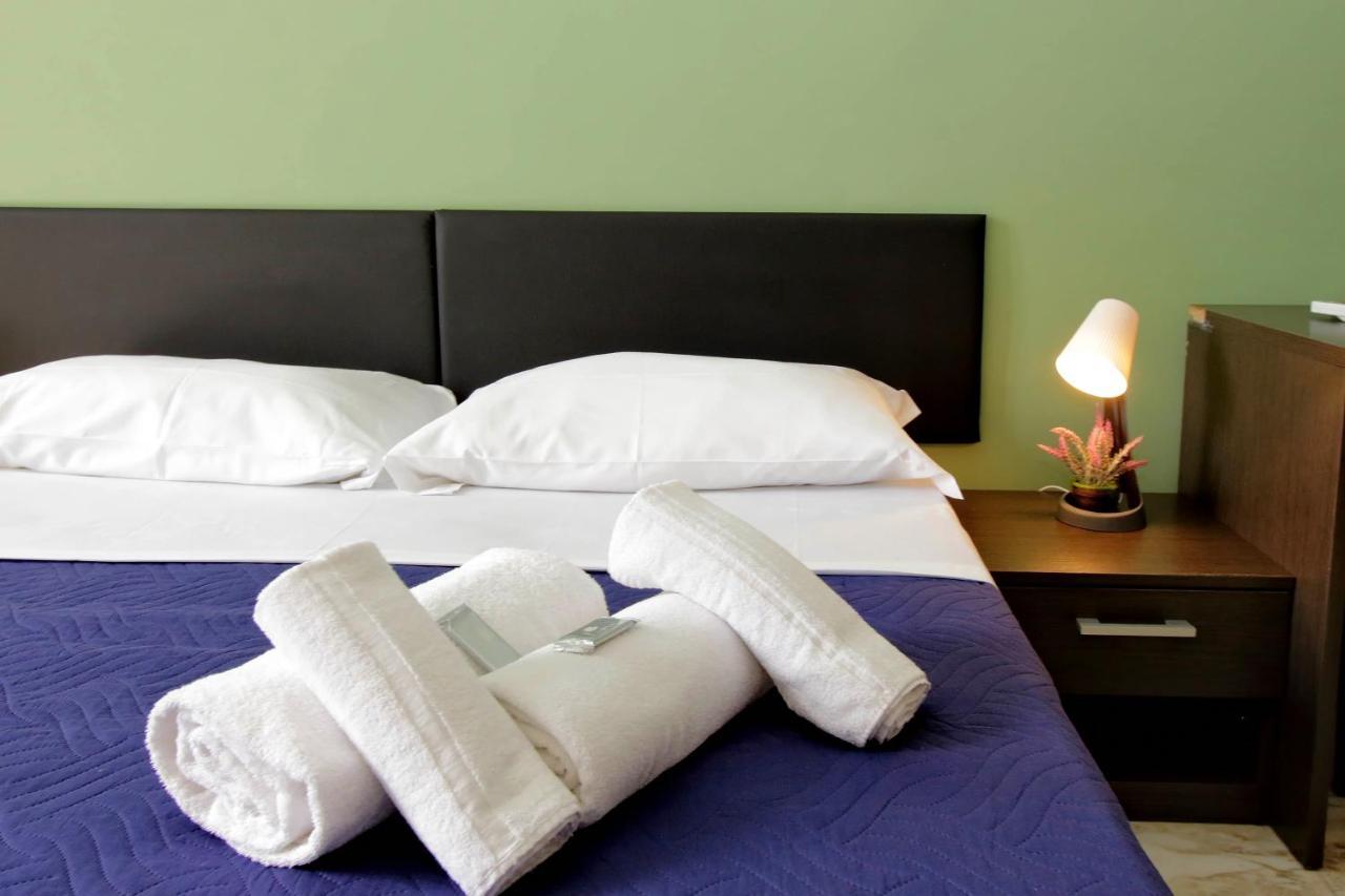 Lucky Stars Rooms Rom Eksteriør billede